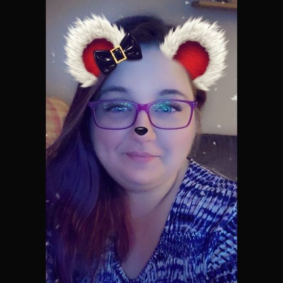 Meet your Posher, Amanda - Picture 1 of 1